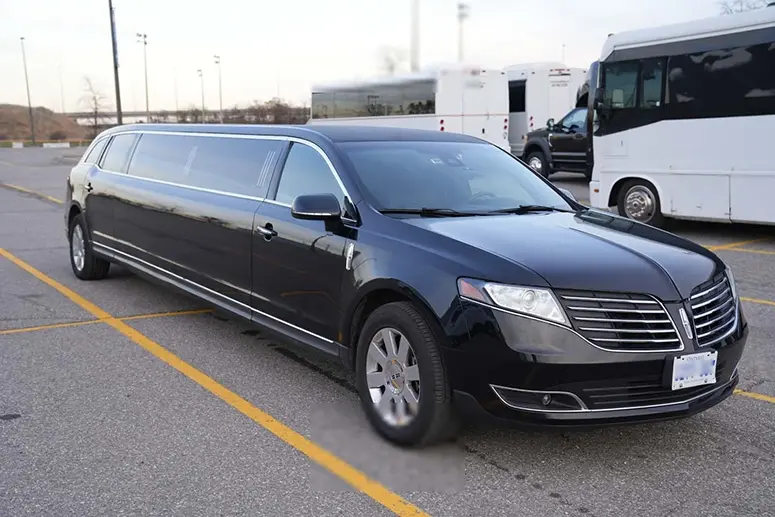 Lincoln MKT Limo Service
